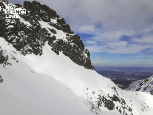 Zawrat i widok na Halę Gąsienicową zimą