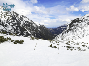 Dolina pięciu stawów polskich zimą