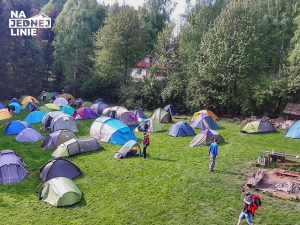 9up pole namiotowe podczas kursu skałkowego