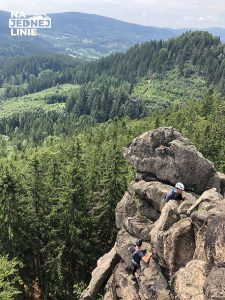 Koncowka drogi Czołg w Sokolikach - tuz przy schodach