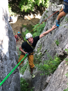 wspinaczka latem w Skałach - Leśna turnia w Rzędkowicach
