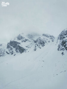 Czuba nad Karbem zimą. Tatry