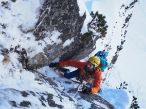 Droga Głogowskiego w Tatrach - wspinaczka - asekuracja