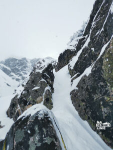 Pierwszy wyciąg na Potoczka - brak trudności po opadzie śniegu