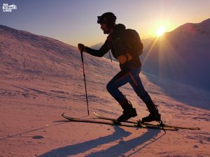 Skitury podejście na Kasprowy Wierch - zachód słońca Panorama