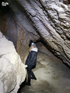 Jaskinia mylna w środku