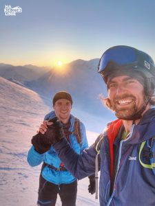 Skitury podejście Kasprowy Wierch - zachód słońca na skiturach