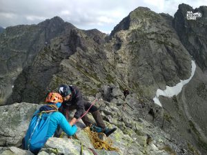 Wspinaczka taatry. Początek grani Kościelców po pokonaniu Setki. Od tej pory będziemy iść na lotnej