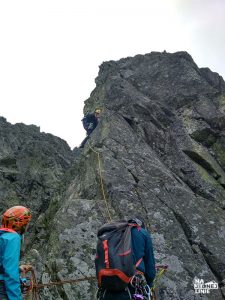 Zadni granat wspinaczka Filar Staszla. Lato